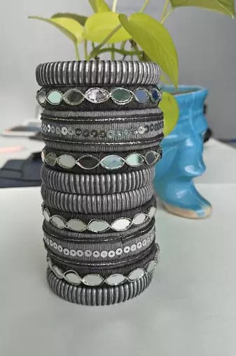 traditional designer bangle set for women 