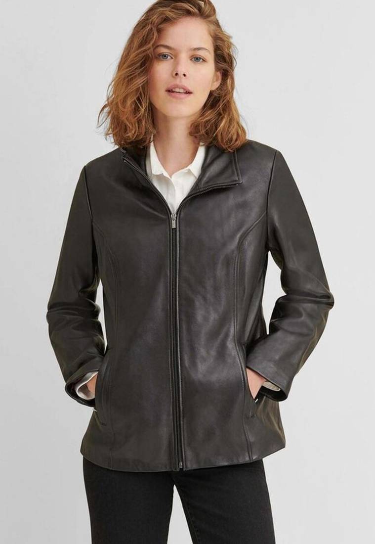 Women’s black trench style leather coat zip detail