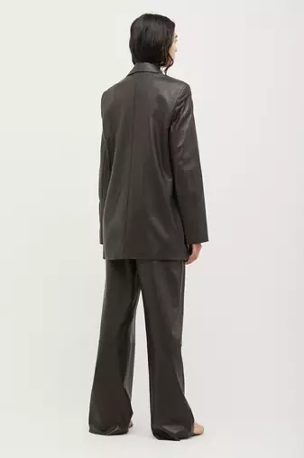 Women’s black safari trench style leather coat