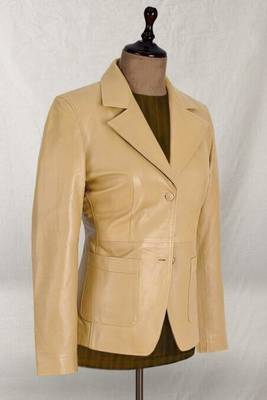 Women’s tailored beige leather blazer coat 2