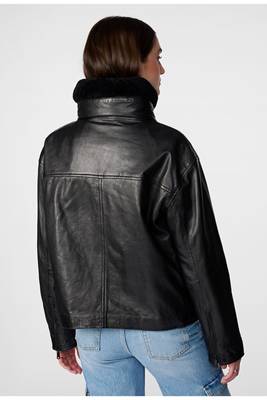 Women’s black bomber lambskin leather jacket -furry color 3