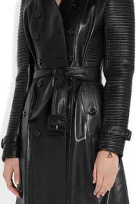 Women’s longline black quilted leather trench coat oversized silhouette 1