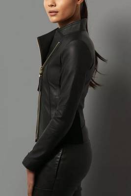 Women’s black zipper lambskin leather jacket slim fit 3