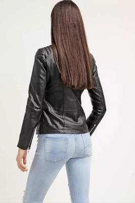 Women’s black lambskin leather jacket  stylish button pockets 2