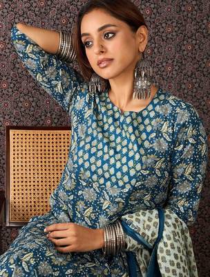 Women Ethnic Motifs Printed Regular Sequinned Pure Cotton Kurta with Trousers & With Dupatta 2