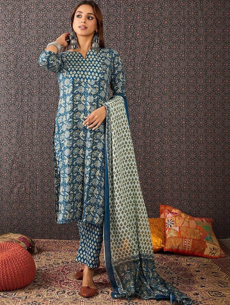 Women Ethnic Motifs Printed Regular Sequinned Pure Cotton Kurta with Trousers & With Dupatta