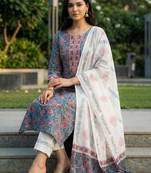 Women Floral Printed Regular Thread Work Pure Cotton Kurta with Trousers & With Dupatta