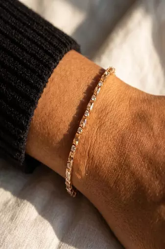 Elegant 925 Sterling Silver Tennis Bracelet with Sparkling Clear Stones and Gold-Plated Finish for Women