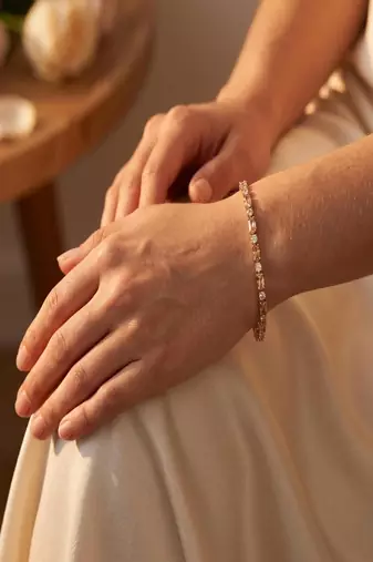 Elegant 925 Sterling Silver Tennis Bracelet with Sparkling Clear Stones and Gold-Plated Finish for Women
