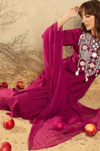 Women Ethnic Motifs Embroidered Regular Mirror Work Kurta with Trousers & With Dupatta