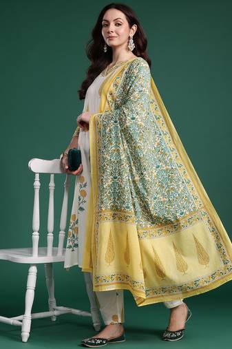 Floral Printed Regular Pure Cotton Kurta with Trousers & With Dupatta