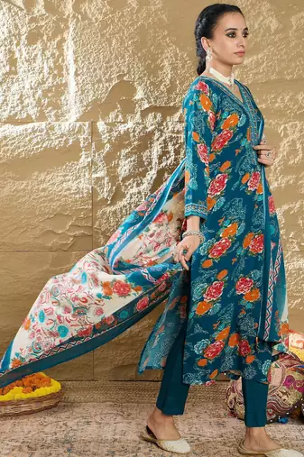 Floral Printed Mirror Work V-Neck Straight Kurta With Trousers And Dupatta