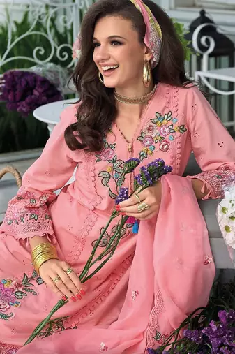 Women Floral Embroidered Regular Sequinned Pure Cotton Kurta with Trousers & With Dupatta