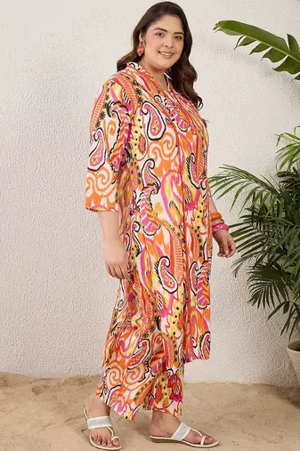 Plus Size Paisley Printed Panelled Pure Cotton Kurta with Trousers