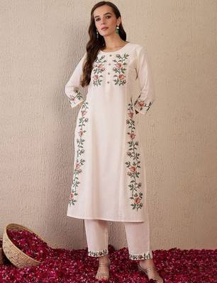 Women Floral Embroidered Regular Thread Work Pure Cotton Kurta with Trousers 1