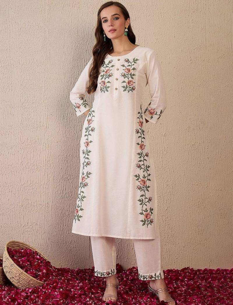 Women Floral Embroidered Regular Thread Work Pure Cotton Kurta with Trousers