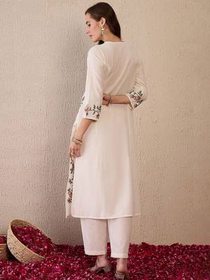 Women Floral Embroidered Regular Thread Work Pure Cotton Kurta with Trousers 5