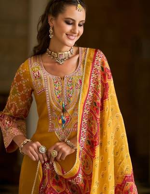 Women Ethnic Motifs Embroidered Regular Kurta with Trousers & Dupatta 2