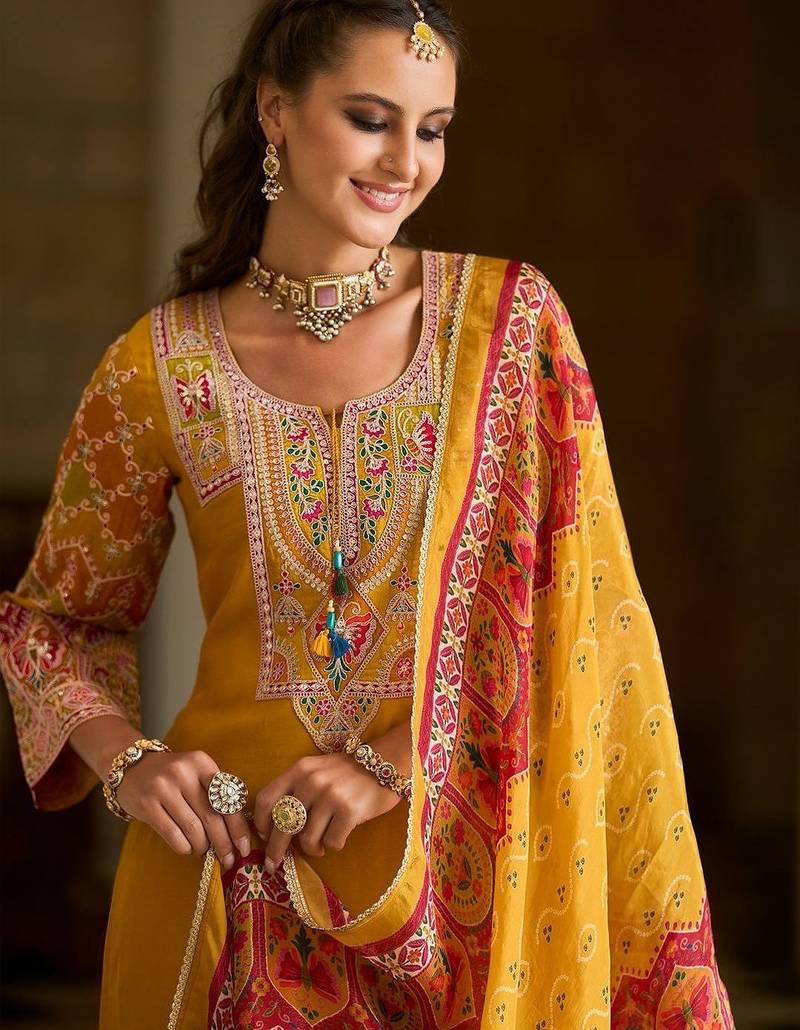 Women Ethnic Motifs Embroidered Regular Kurta with Trousers & Dupatta