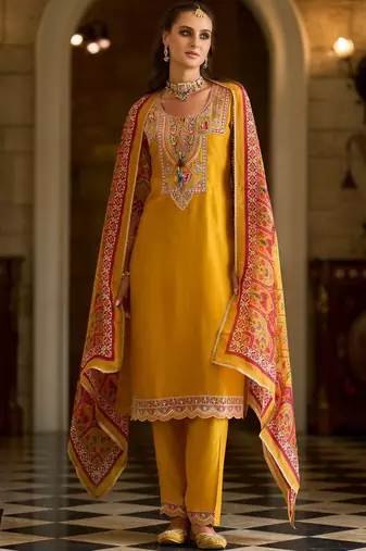 Women Ethnic Motifs Embroidered Regular Kurta with Trousers & Dupatta