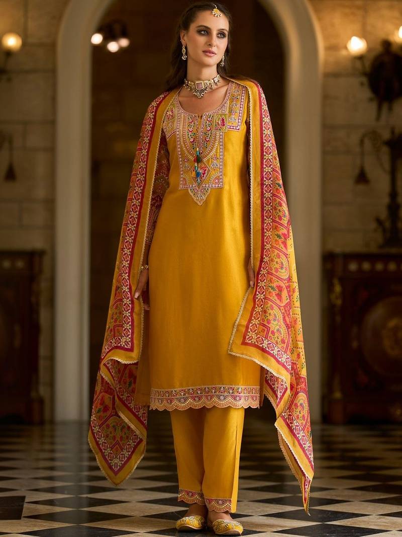 Women Ethnic Motifs Embroidered Regular Kurta with Trousers & Dupatta