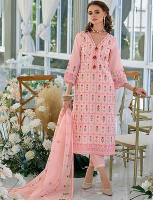 Women Floral Embroidered Regular Thread Work Pure Cotton Kurta with Trousers & With Dupatta 6