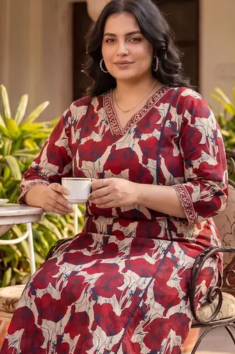 Plus Size Maroon Printed A-Line Kurta Trousers Set