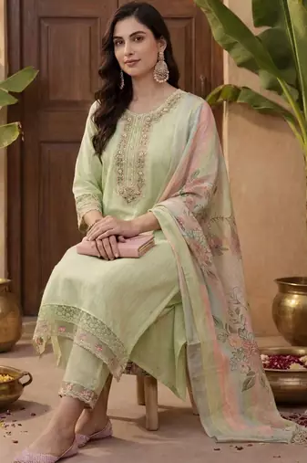 Women Ethnic Motifs Embroidered Regular Thread Work Kurta with Trousers & With Dupatta