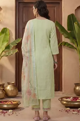 Women Ethnic Motifs Embroidered Regular Thread Work Kurta with Trousers & With Dupatta