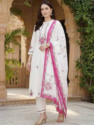 Women Floral Embroidered Regular Thread Work Pure Cotton Kurta with Trousers & With Dupatta 1