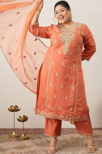 Plus Size Ethnic Motifs Embroidered Regular Kurta with Trousers & With Dupatta