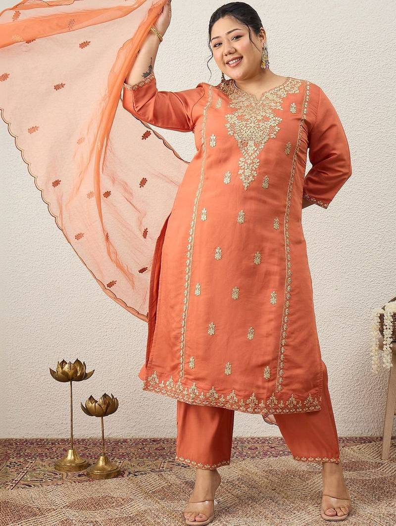 Plus Size Ethnic Motifs Embroidered Regular Kurta with Trousers & With Dupatta