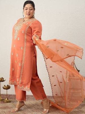 Plus Size Ethnic Motifs Embroidered Regular Kurta with Trousers & With Dupatta 3