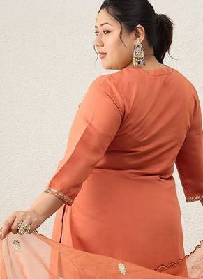 Plus Size Ethnic Motifs Embroidered Regular Kurta with Trousers & With Dupatta 4