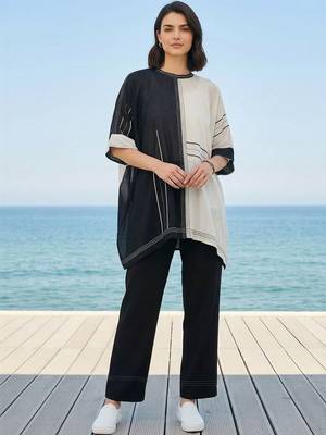 Women Colourblocked Regular Thread Work Kurta with Trousers 1