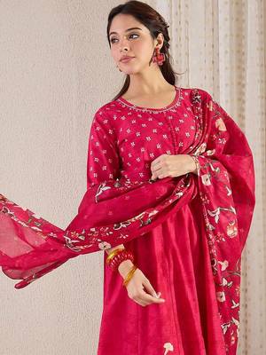 Floral Printed Pure Cotton A-Line Kurta With Trousers & Dupatta 1