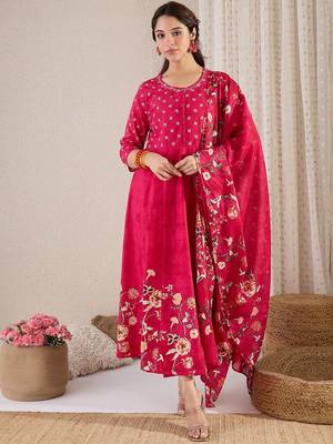 Floral Printed Pure Cotton A-Line Kurta With Trousers & Dupatta 2