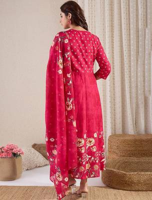 Floral Printed Pure Cotton A-Line Kurta With Trousers & Dupatta 5