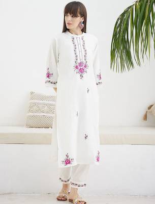 Floral Embroidered Thread Work Pure Cotton Kurta With Trousers & Dupatta 3
