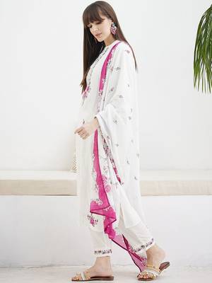 Floral Embroidered Thread Work Pure Cotton Kurta With Trousers & Dupatta 4