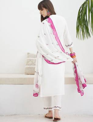 Floral Embroidered Thread Work Pure Cotton Kurta With Trousers & Dupatta 5
