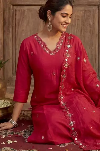 Women Ethnic Motifs Embroidered Regular Mirror Work Kurta with Trousers & With Dupatta