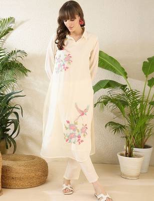 Women Ethnic Motifs Embroidered Regular Thread Work Pure Cotton Kurta with Trousers 1