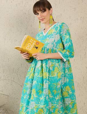 Floral Printed Regular Pure Cotton A-Line Kurta With Trousers 1