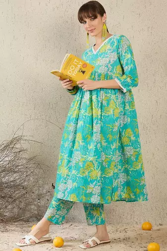 Floral Printed Regular Pure Cotton A-Line Kurta With Trousers