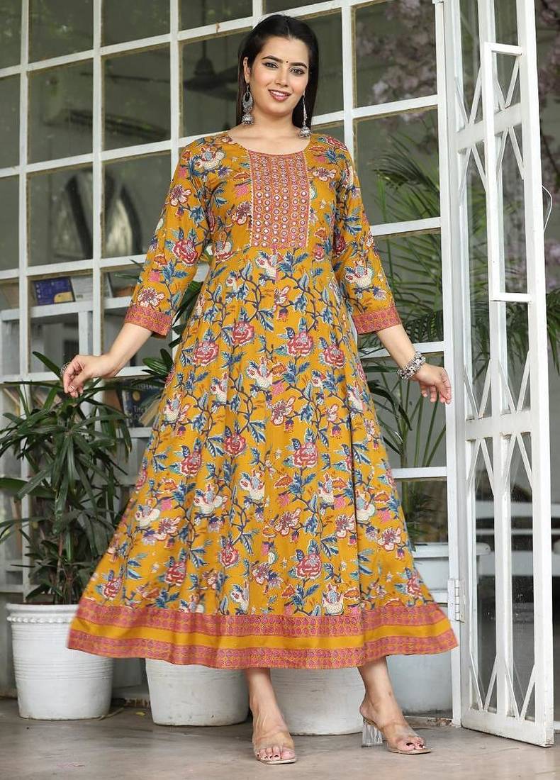 Reyon mustrad anarkali gown