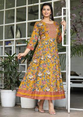 Reyon mustrad anarkali gown 2
