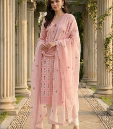 Women Floral Embroidered Regular Thread Work Pure Cotton Kurta with Trousers & With Dupatta