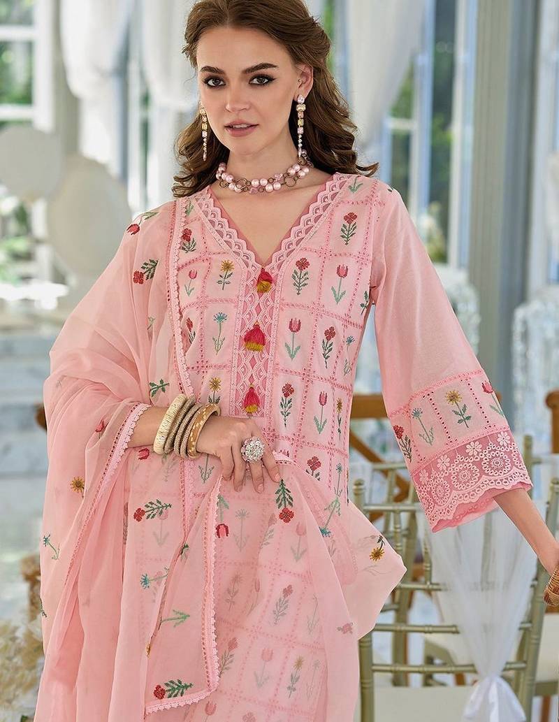 Women Floral Embroidered Regular Thread Work Pure Cotton Kurta with Trousers & With Dupatta