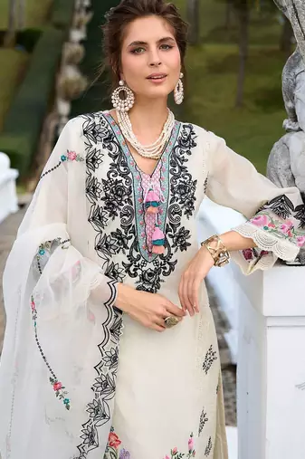 Ethnic Motifs Embroidered Pure Cotton Kurta with Trousers & Dupatta